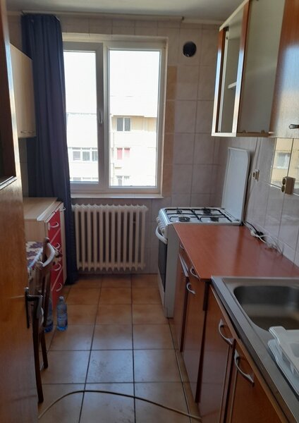 Teiul Doamnei x Colentina aproape de sectia 7 politie